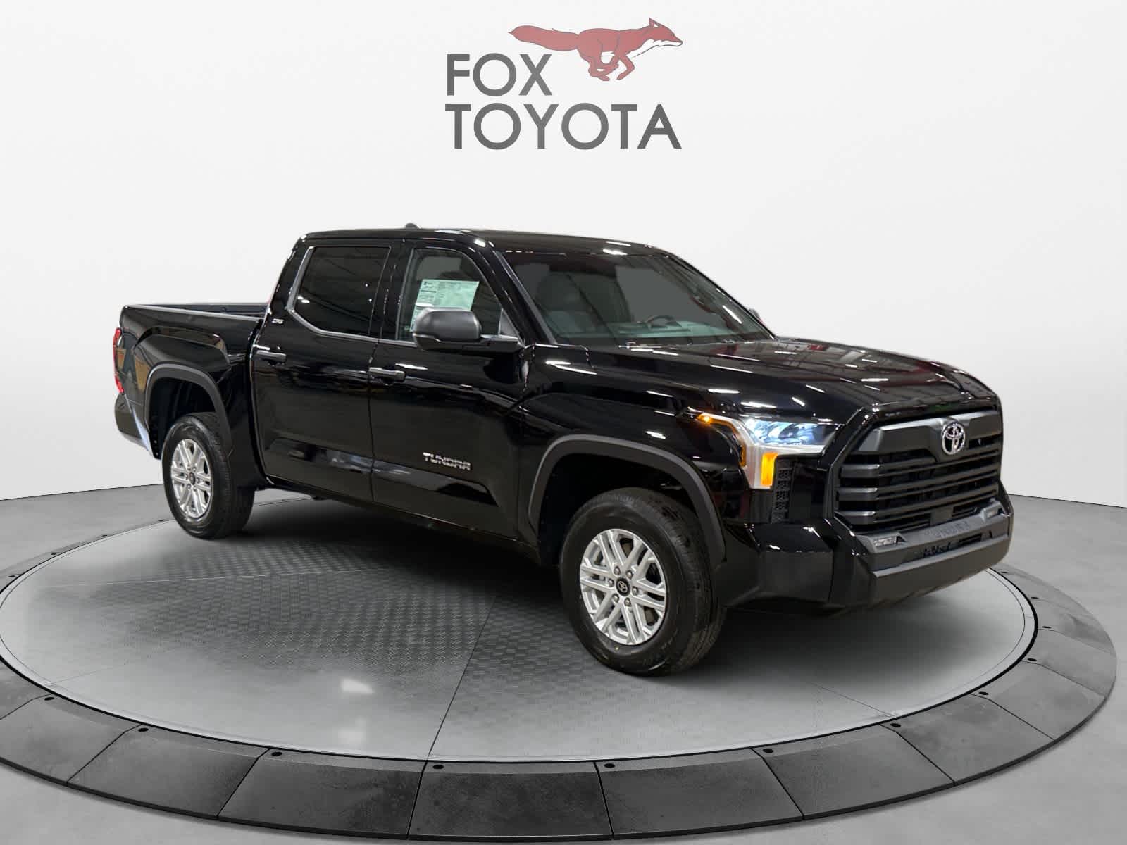 2025 Toyota Tundra SR5 CrewMax 5.5 Bed 7