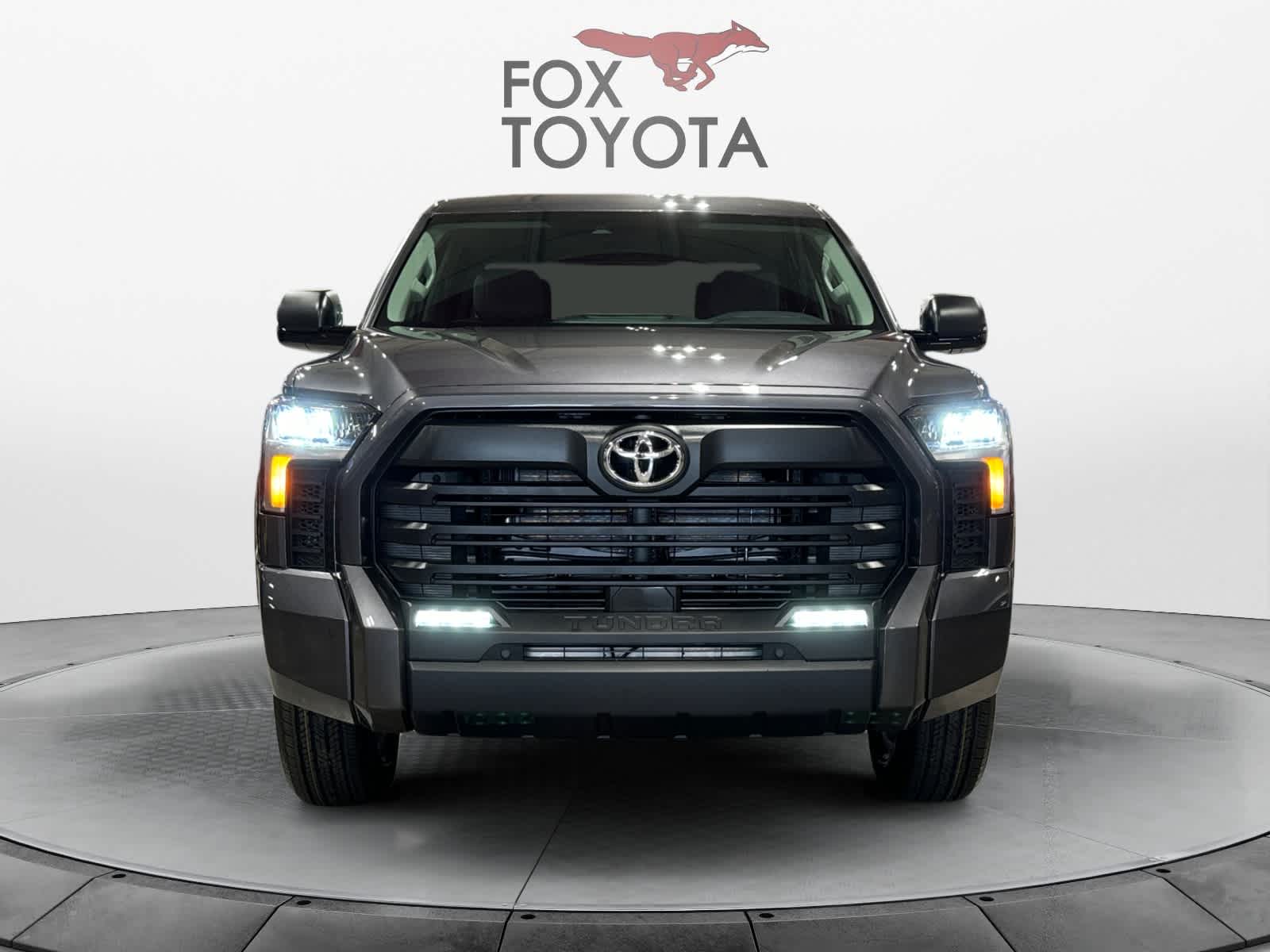 2024 Toyota Tundra SR5 CrewMax 5.5 Bed 8