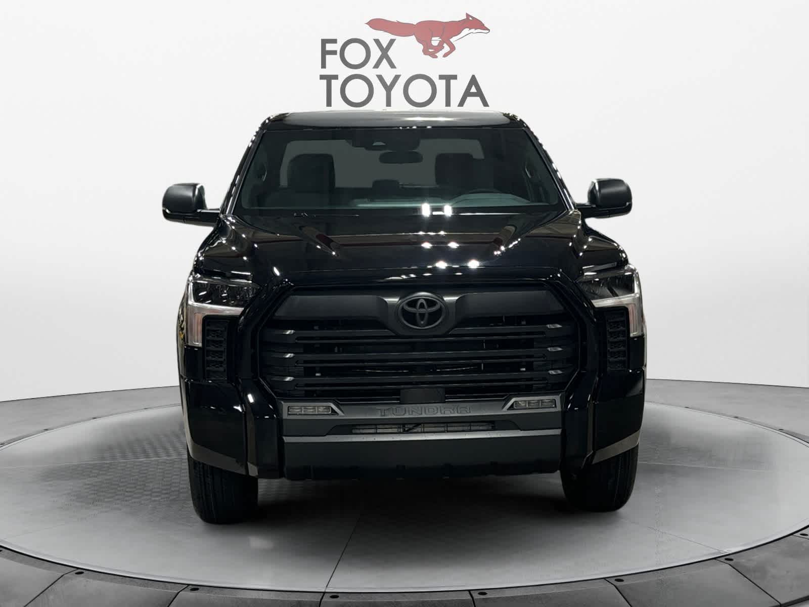 2025 Toyota Tundra SR5 CrewMax 5.5 Bed 8