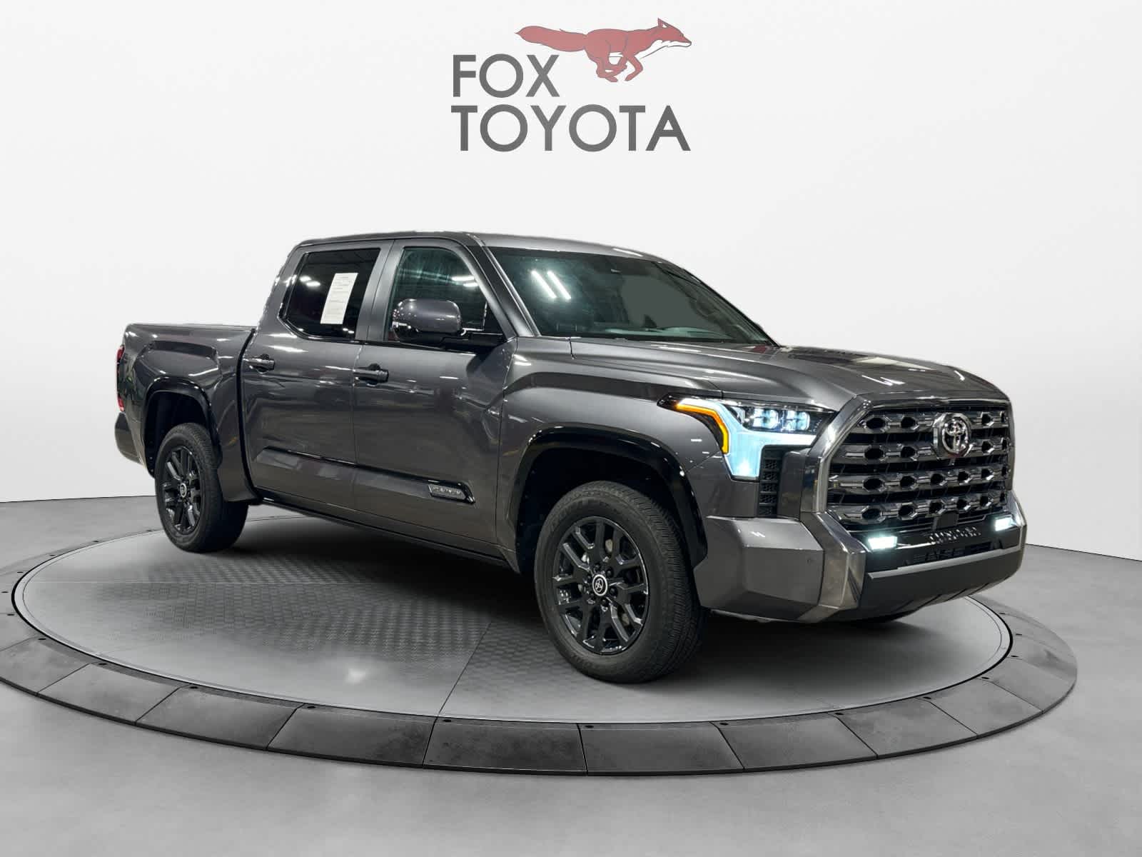 2024 Toyota Tundra Platinum CrewMax 5.5 Bed 8