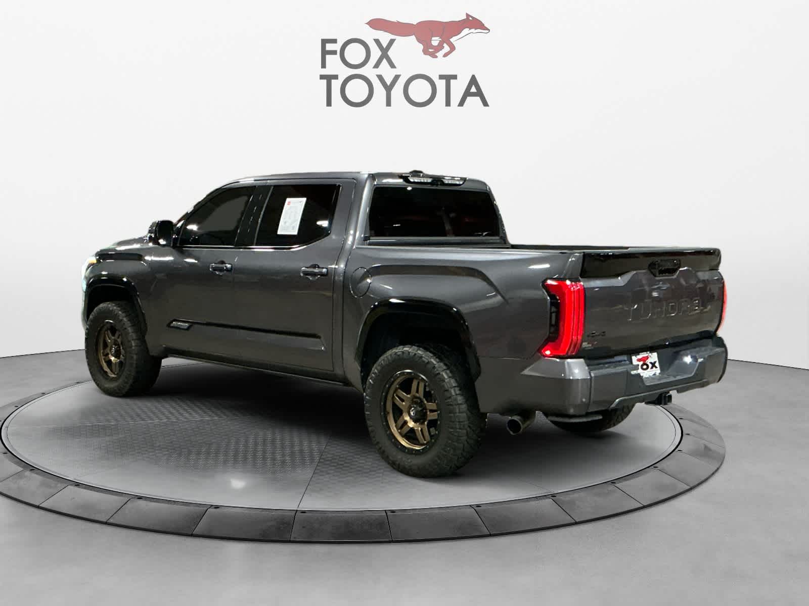 2022 Toyota Tundra Platinum Hybrid CrewMax 5.5 Bed 4