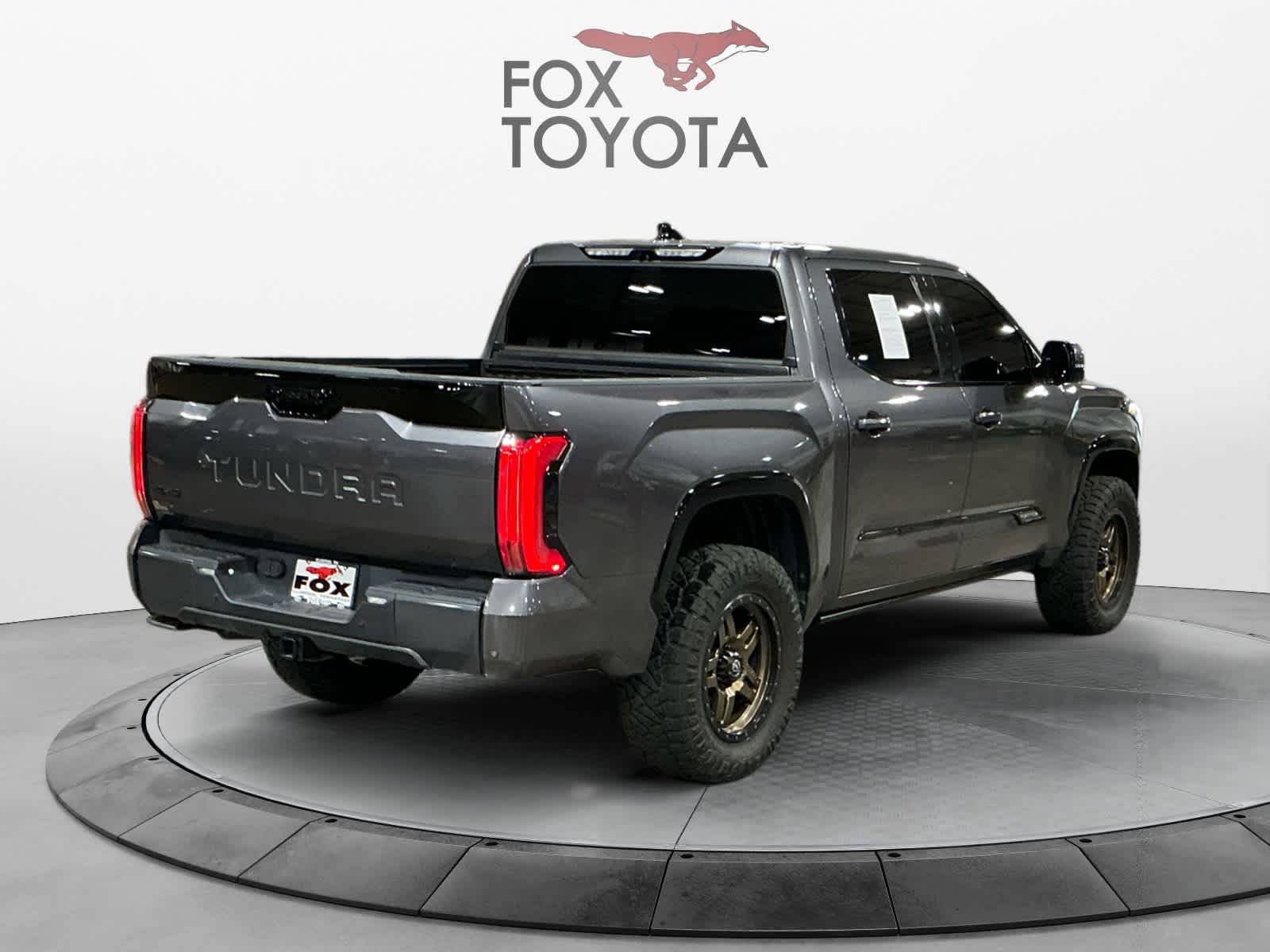 2022 Toyota Tundra Platinum Hybrid CrewMax 5.5 Bed 6