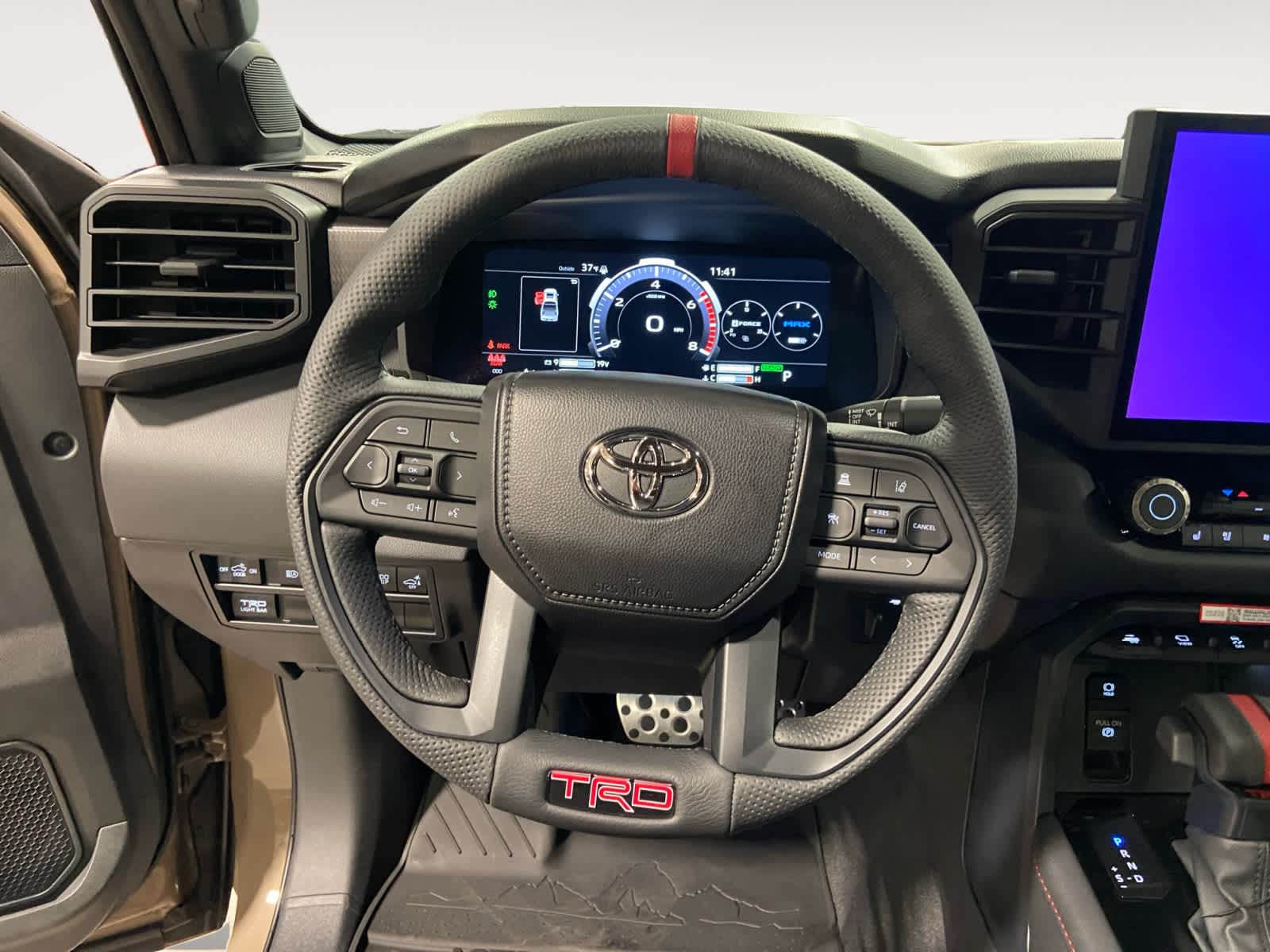 2025 Toyota Tundra TRD Pro Hybrid CrewMax 5.5 Bed 12