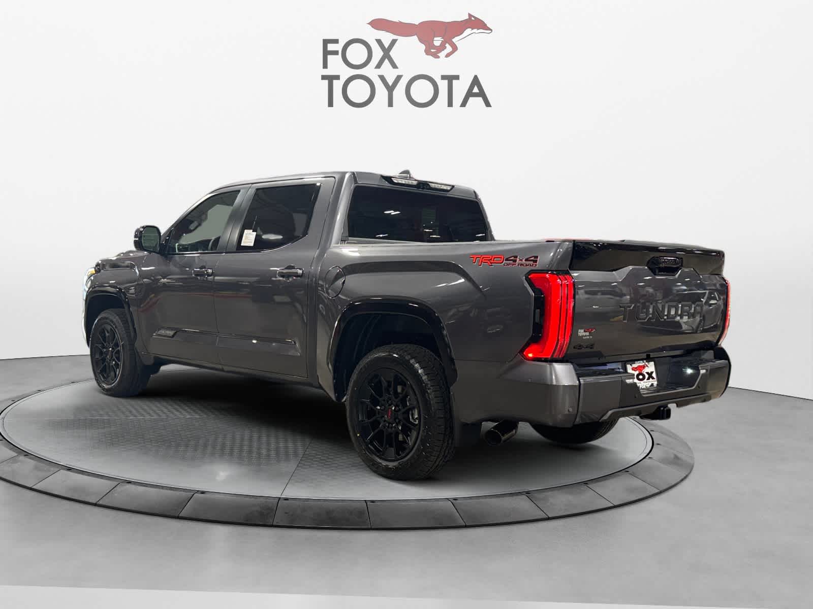 2025 Toyota Tundra Platinum CrewMax 5.5 Bed 3