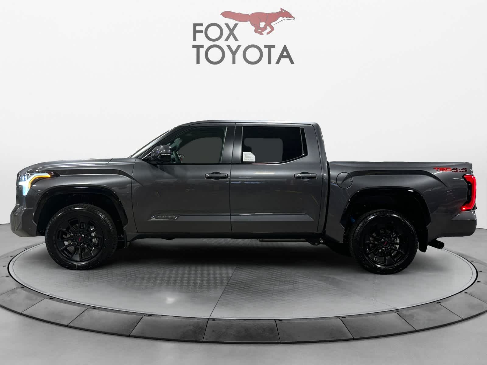 2025 Toyota Tundra Platinum CrewMax 5.5 Bed 2