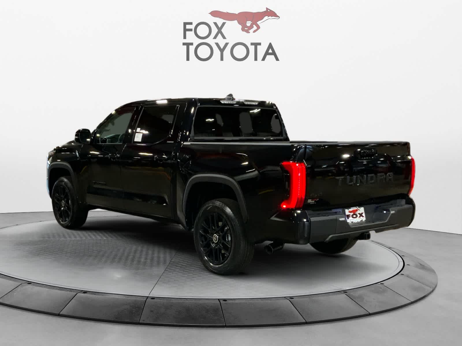 2024 Toyota Tundra Limited Hybrid CrewMax 5.5 Bed 3