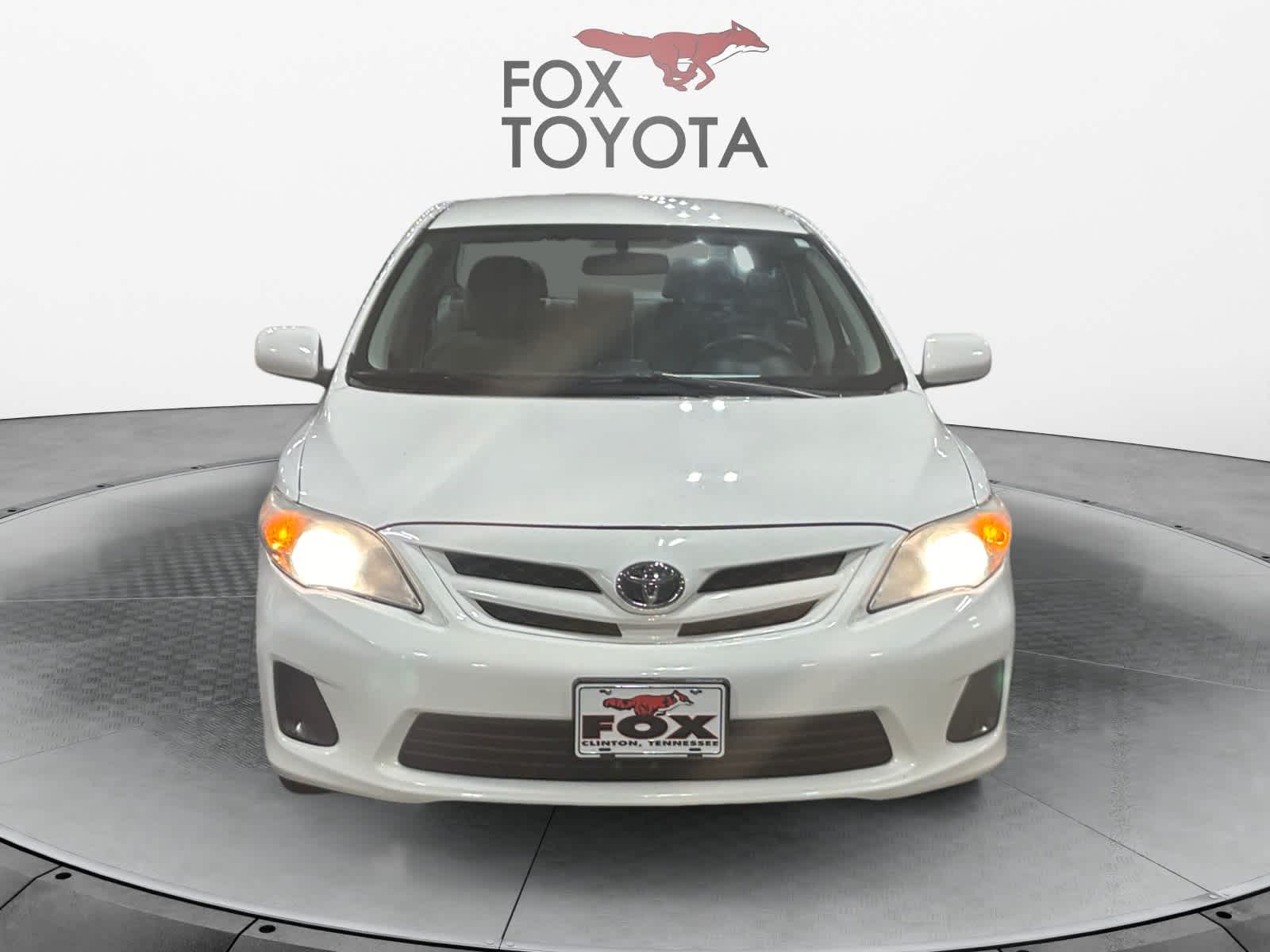 2012 Toyota Corolla LE 9