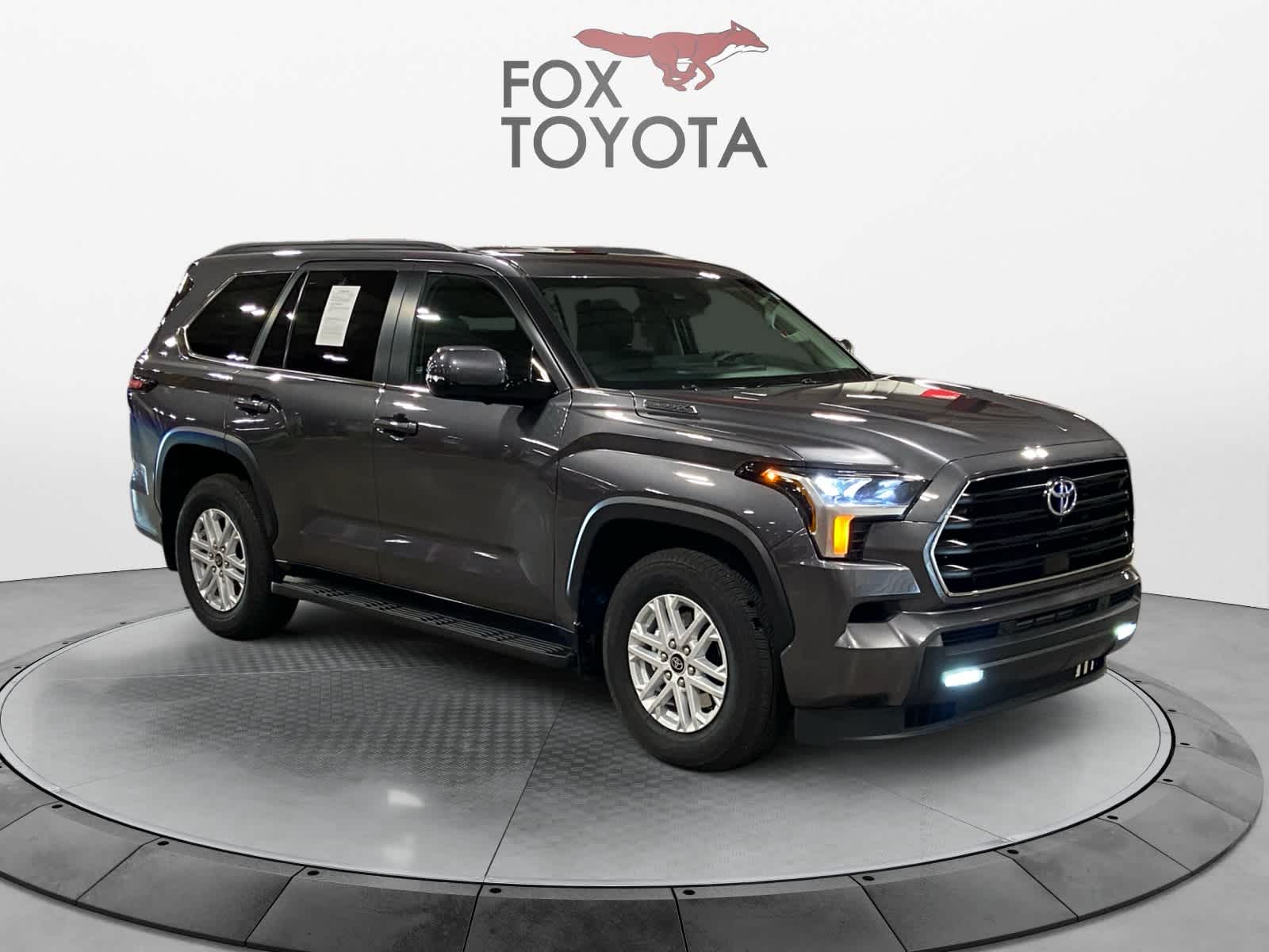 2024 Toyota Sequoia SR5 8