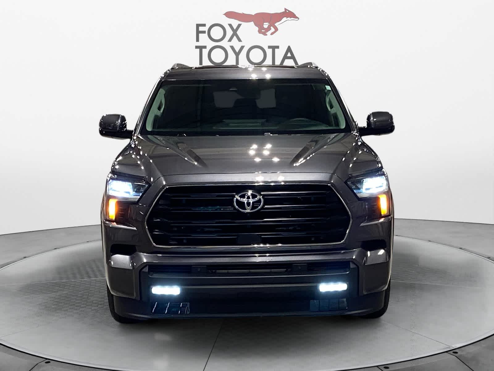 2024 Toyota Sequoia SR5 9