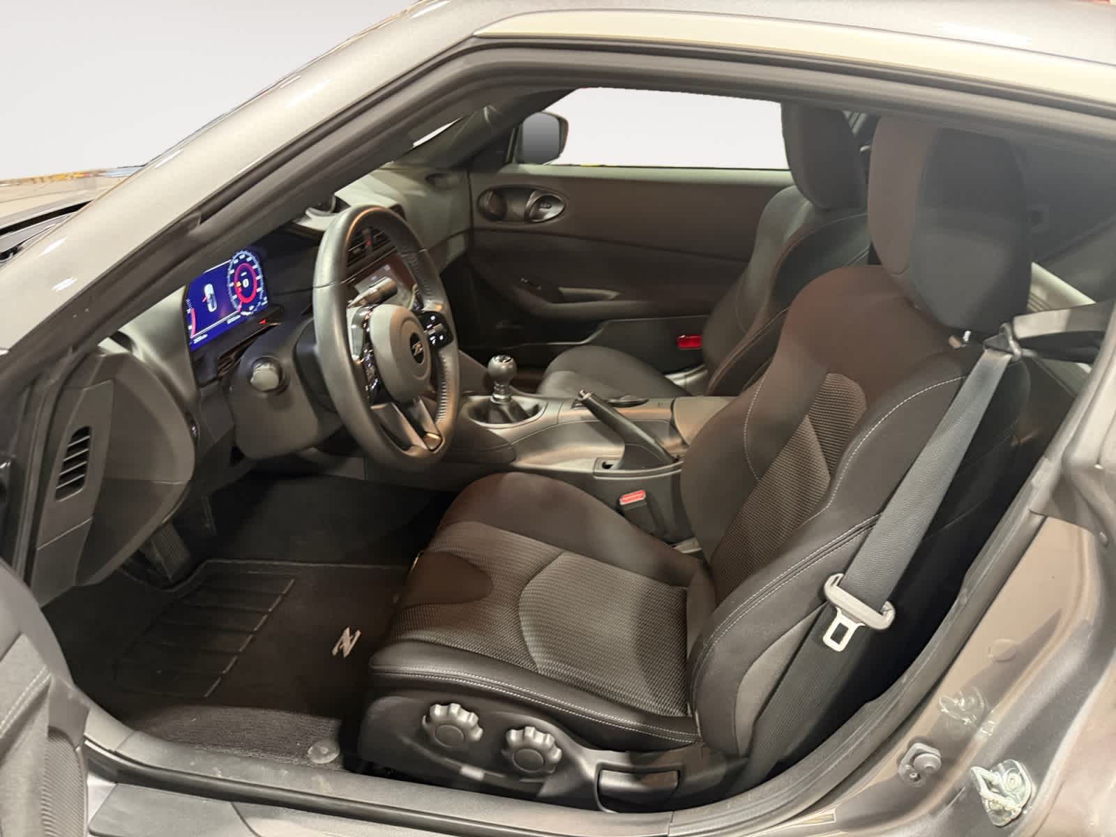 2025 Nissan Z Sport - Photo 9