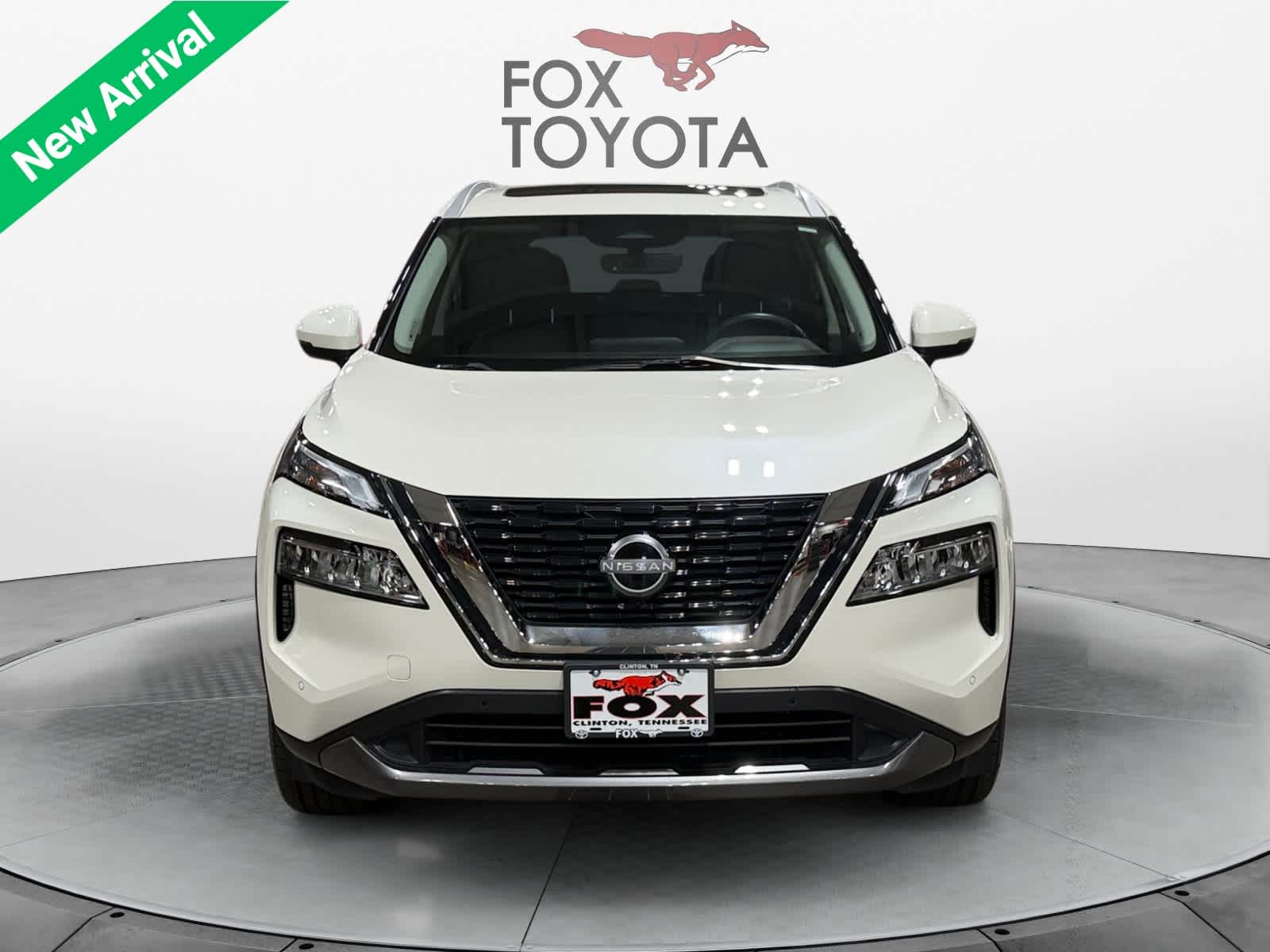 2023 Nissan Rogue SL - Photo 9