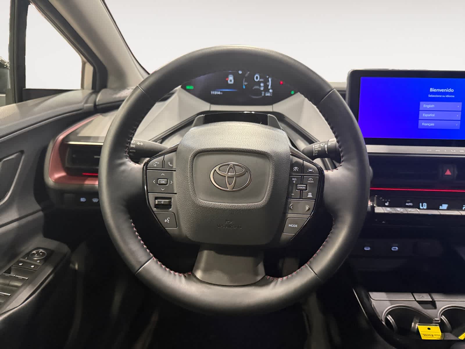 2024 Toyota Prius Prime XSE - Photo 13