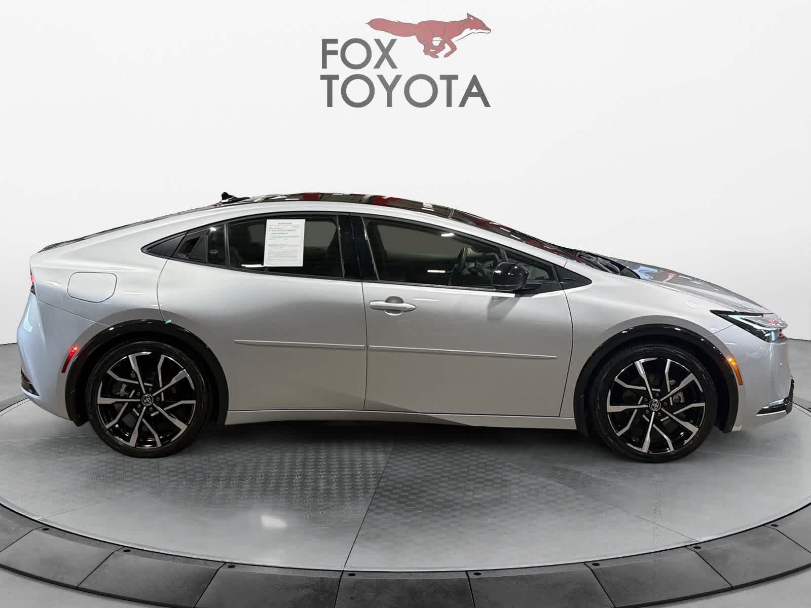 2024 Toyota Prius Prime XSE - Photo 7