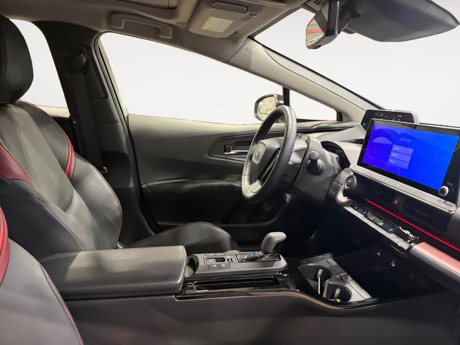 2024 Toyota Prius Prime XSE - Photo 16