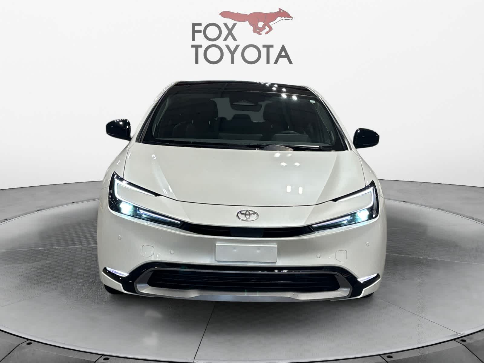 2023 Toyota Prius Limited 9