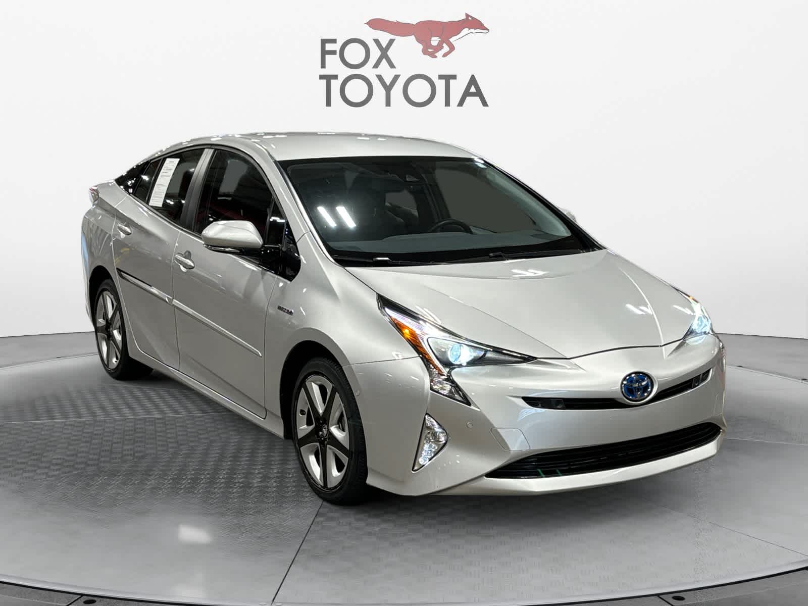 2017 Toyota Prius Four Touring 8