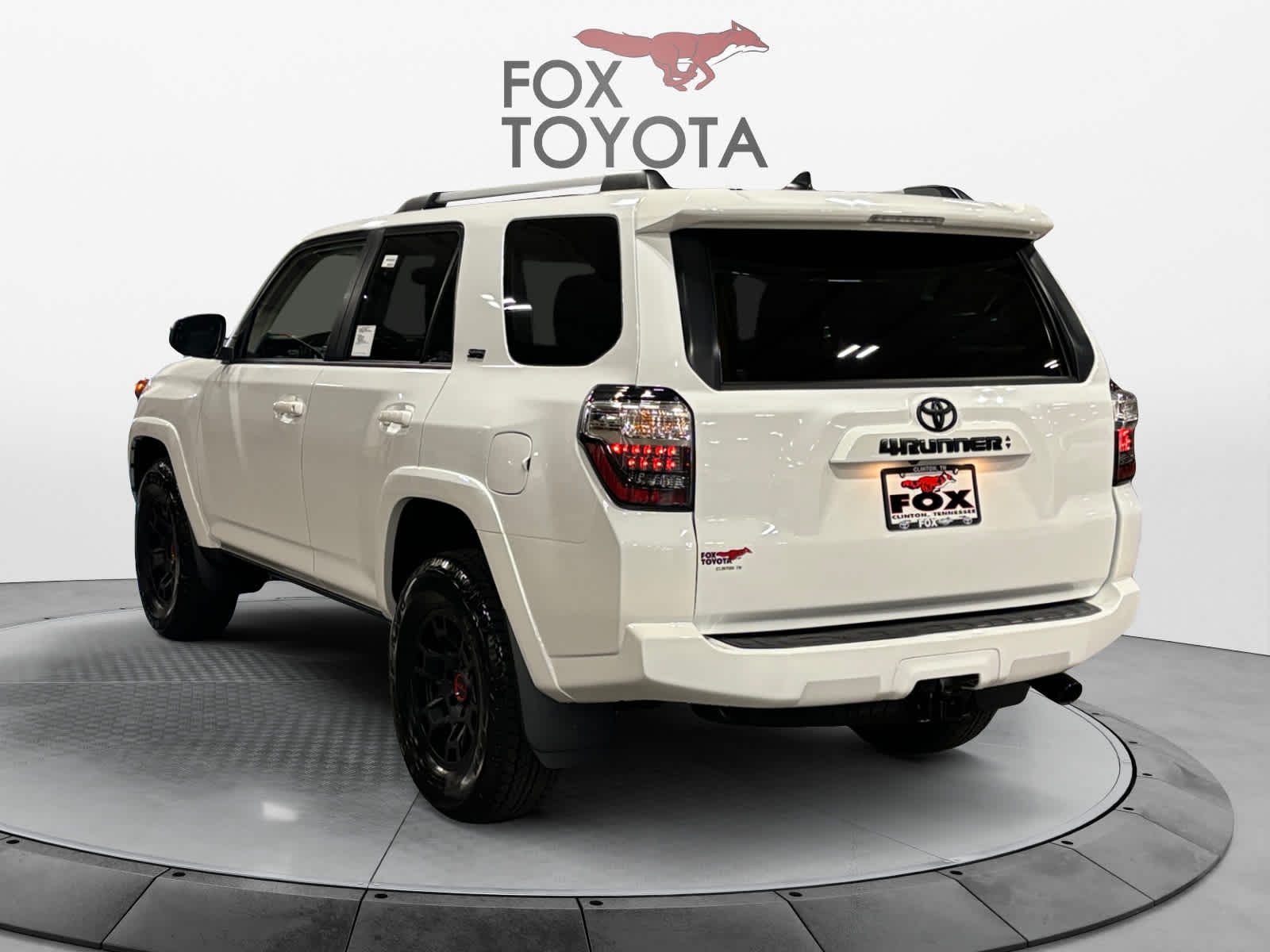 2024 Toyota 4Runner SR5 4