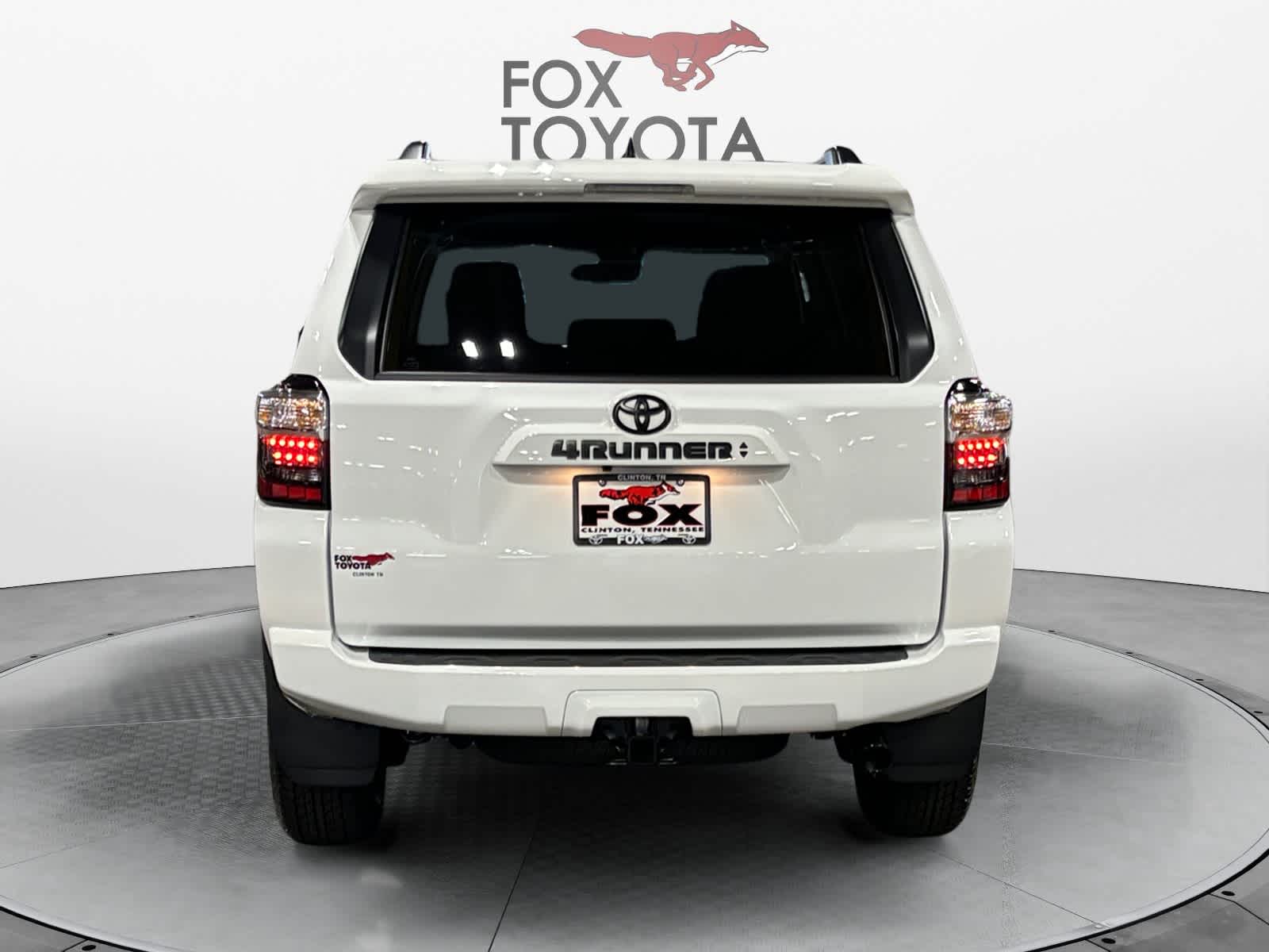 2024 Toyota 4Runner SR5 5