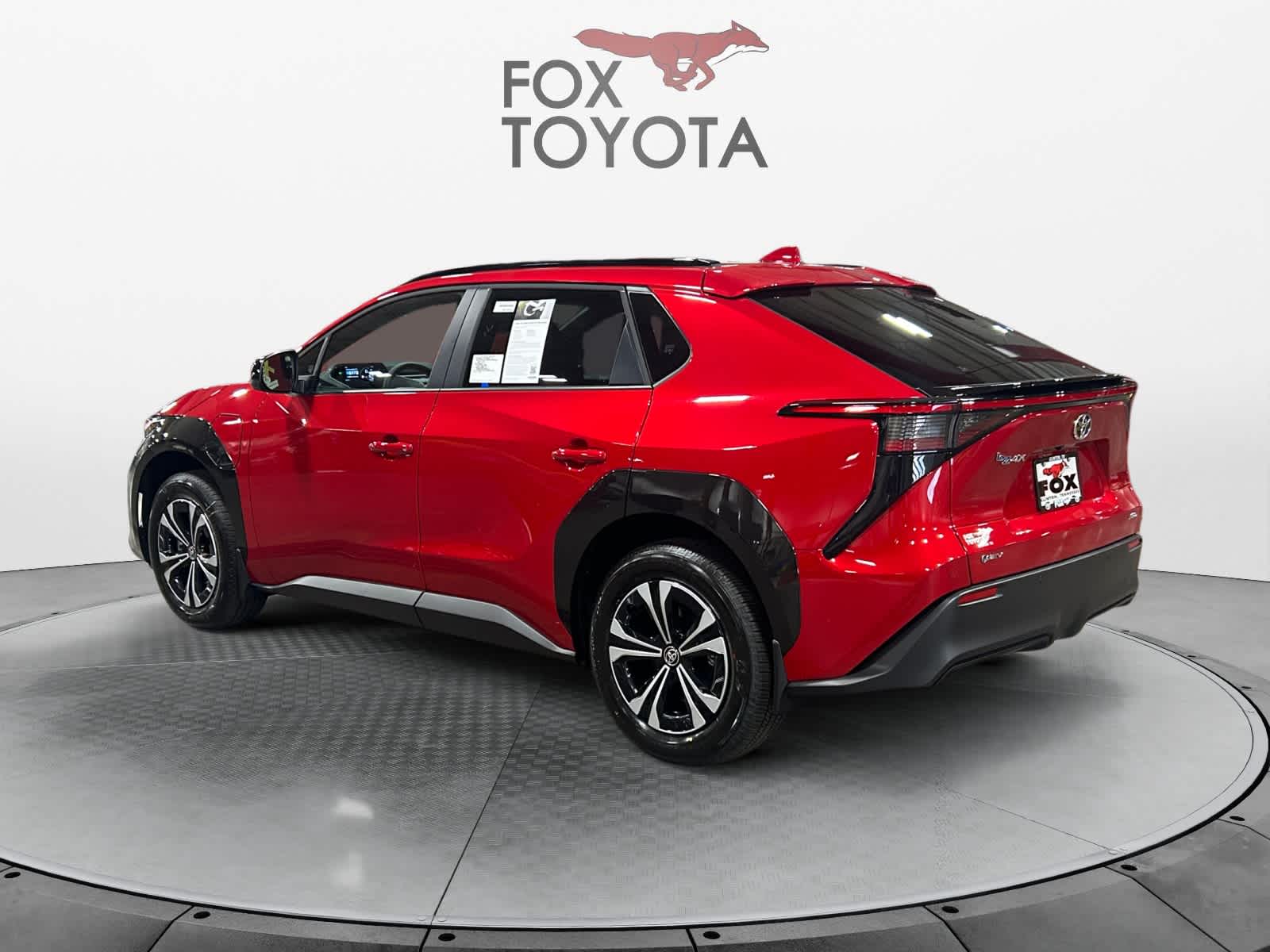 2024 Toyota bZ4X XLE 3