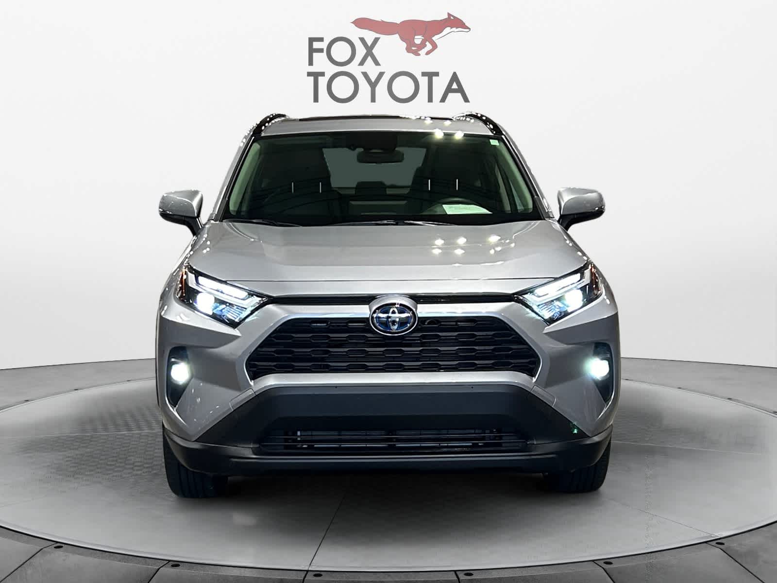 2022 Toyota RAV4 Hybrid XLE Premium 9