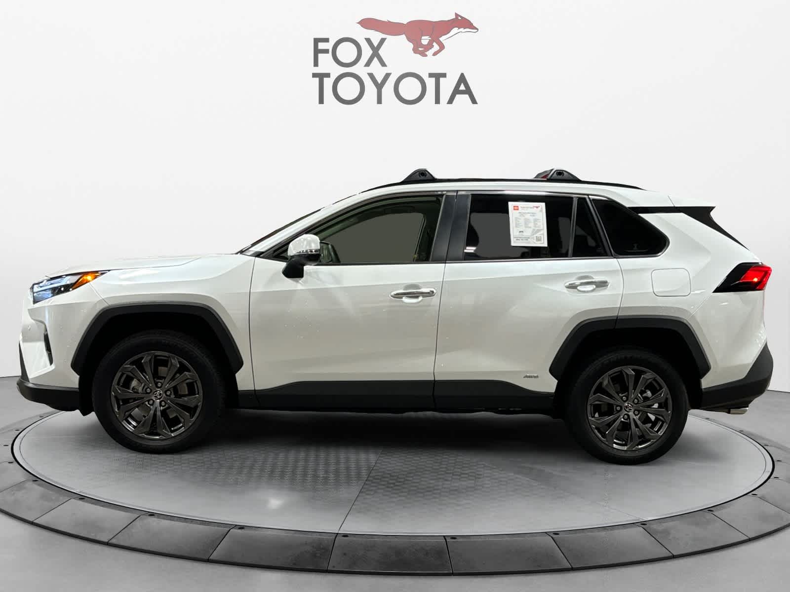 2023 Toyota RAV4 Hybrid Limited 2