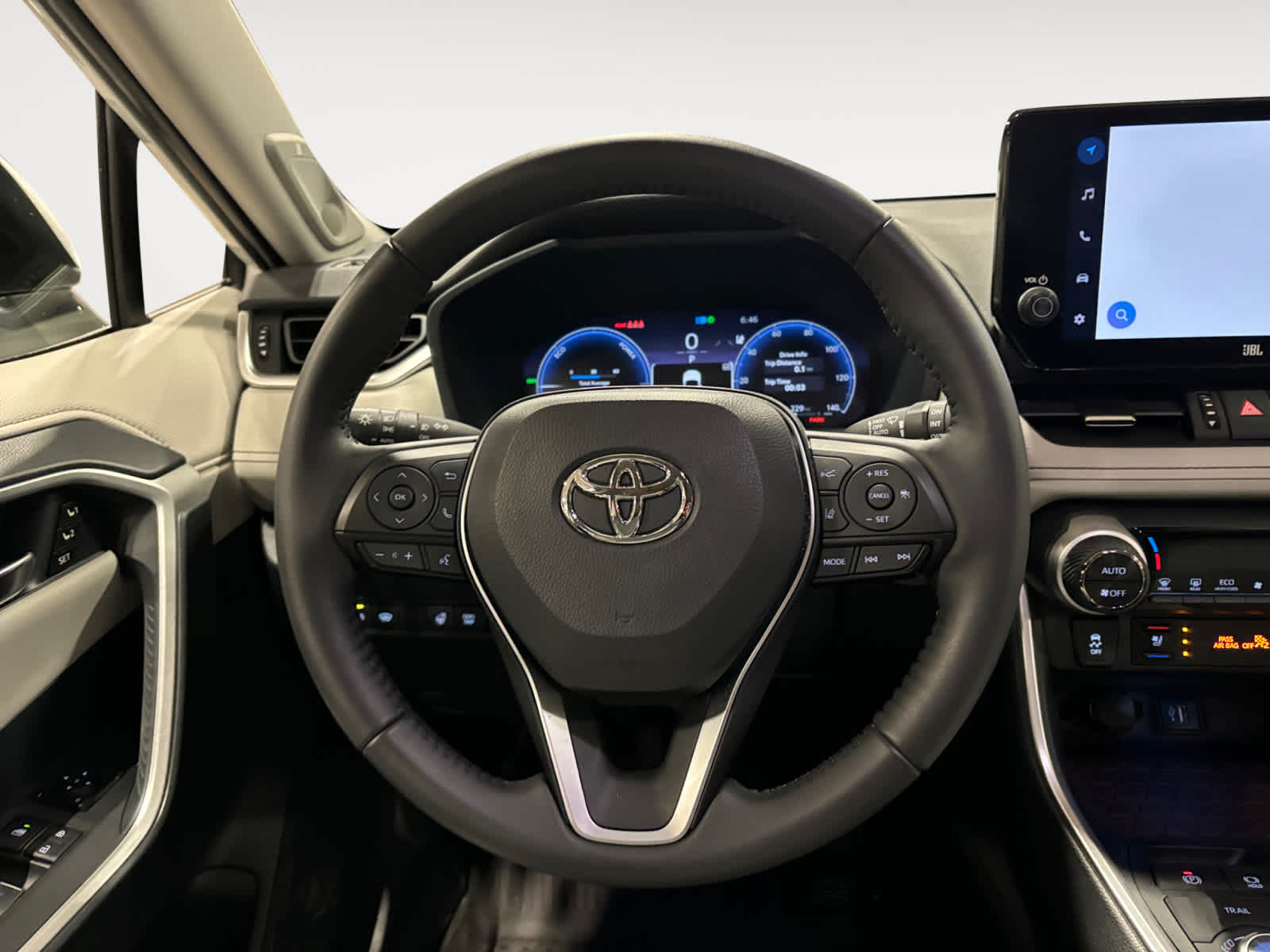 2023 Toyota RAV4 Hybrid Limited 13