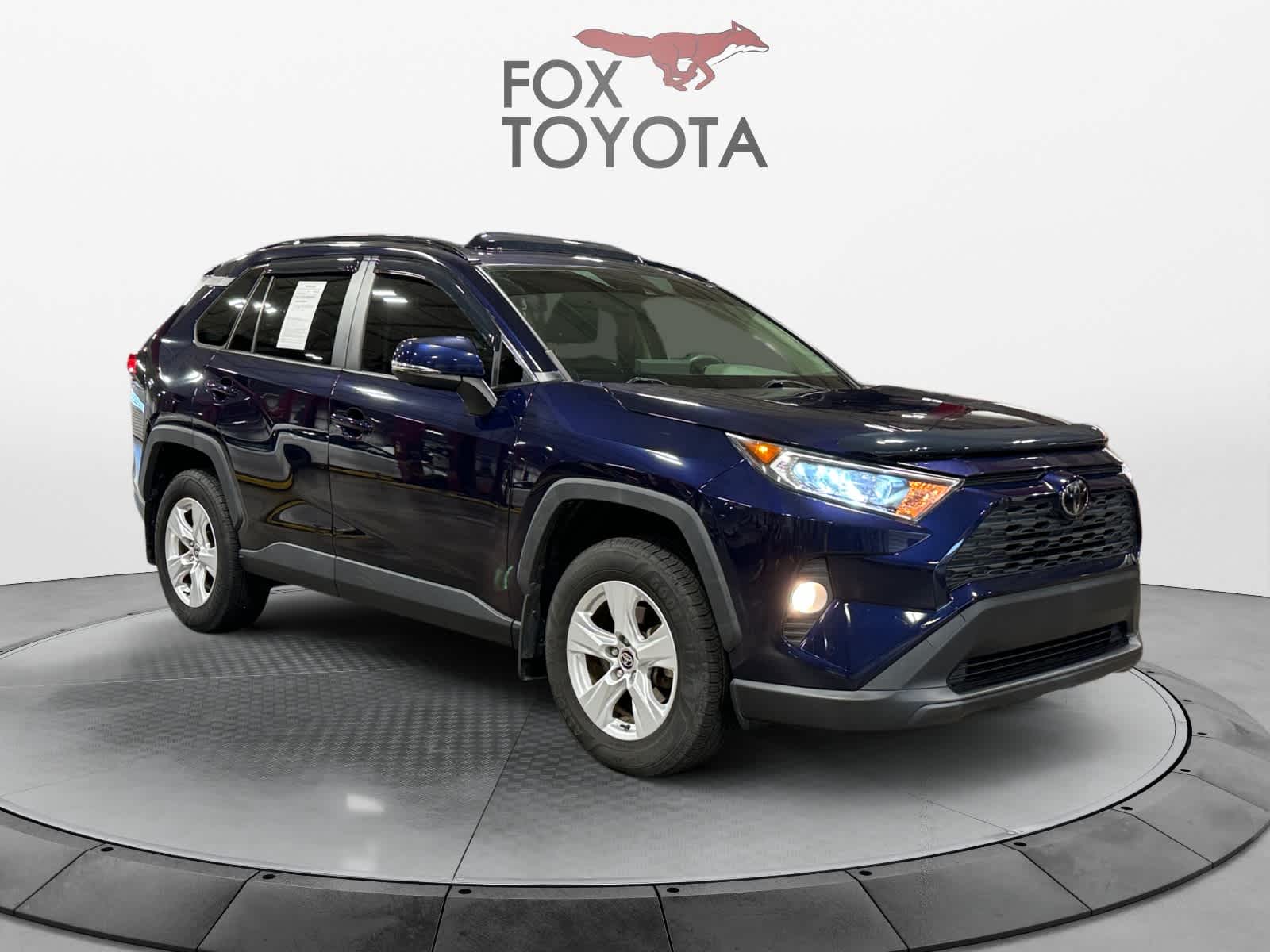 2020 Toyota RAV4 XLE 8