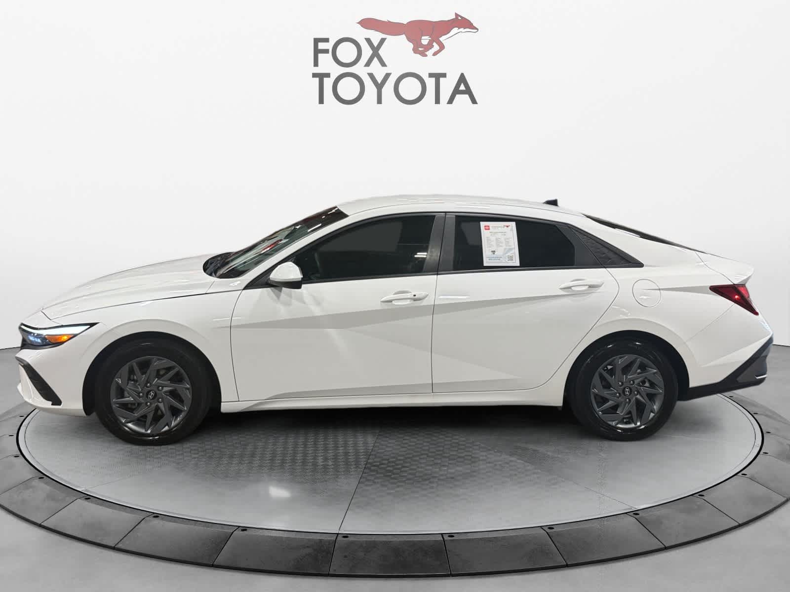 Used 2024 Hyundai Elantra Sedan
