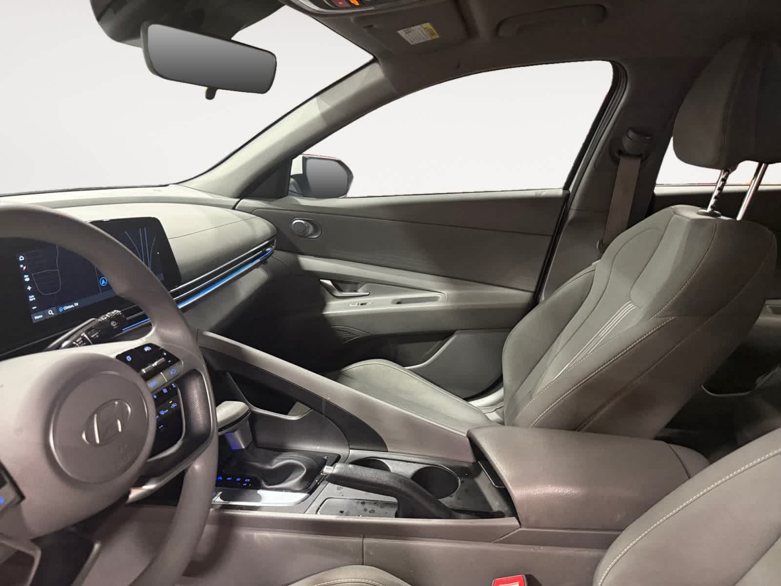Used 2024 Hyundai Elantra Sedan