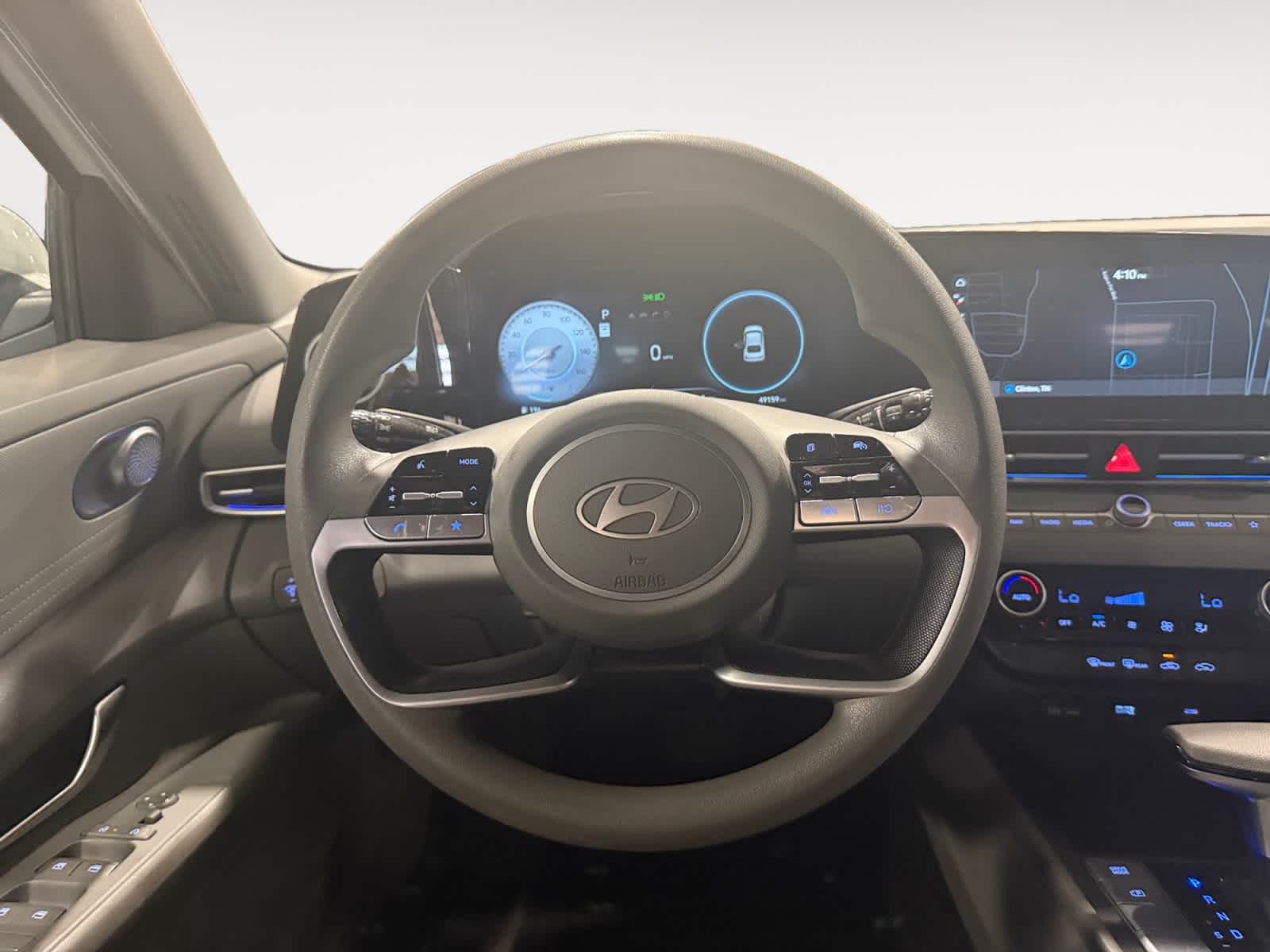 Used 2024 Hyundai Elantra Sedan