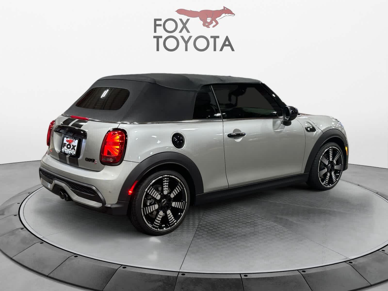 2024 MINI Convertible Cooper S 6