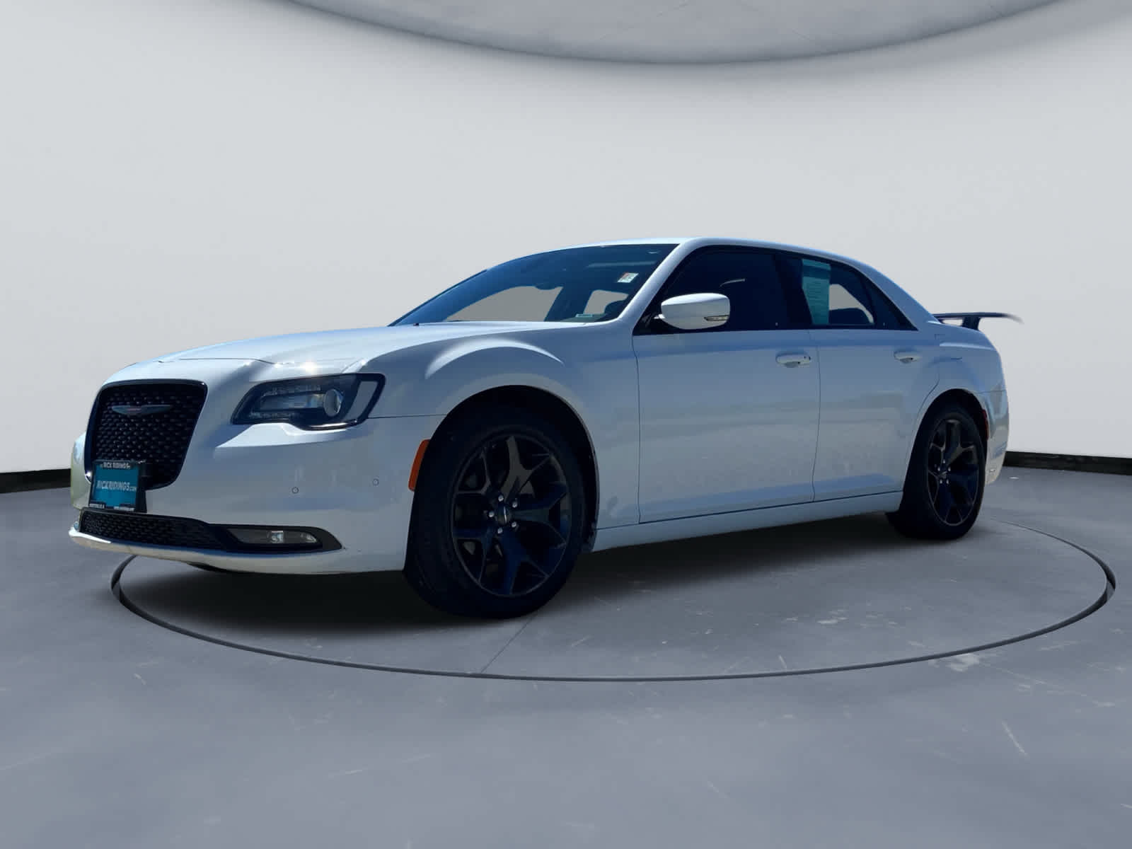 Bright White Clearcoat 2023 Chrysler 300 Sedan Rear-Wheel Drive 8-Speed Automatic