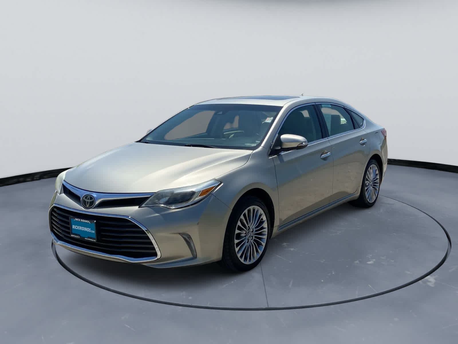 Creme Brulee Mica 2017 Toyota Avalon Sedan Front-Wheel Drive 6-Speed Automatic