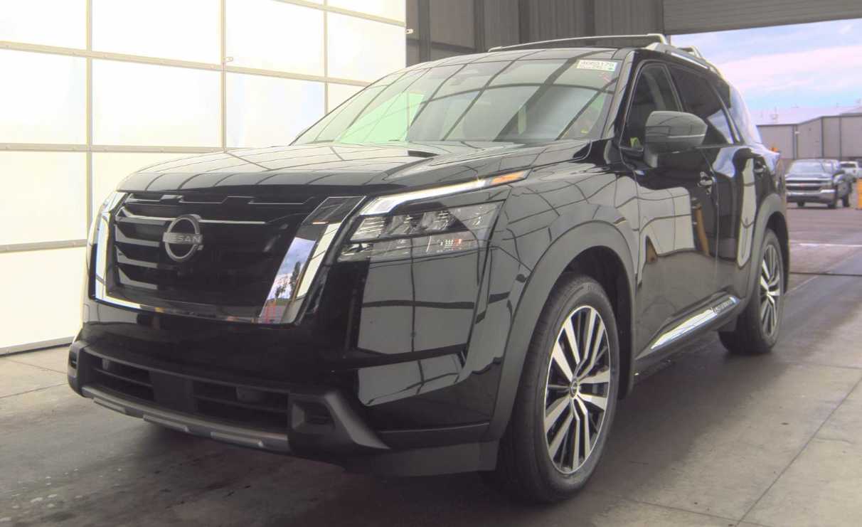 Super Black 2025 Nissan Pathfinder SUV / Crossover Front-Wheel Drive 9-Speed Automatic