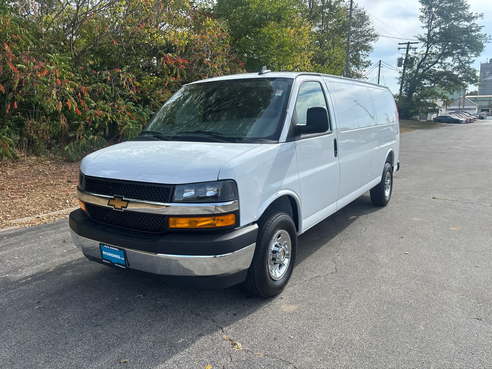 Summit White 2025 Chevrolet Express Cargo Van Rear-Wheel Drive Automatic