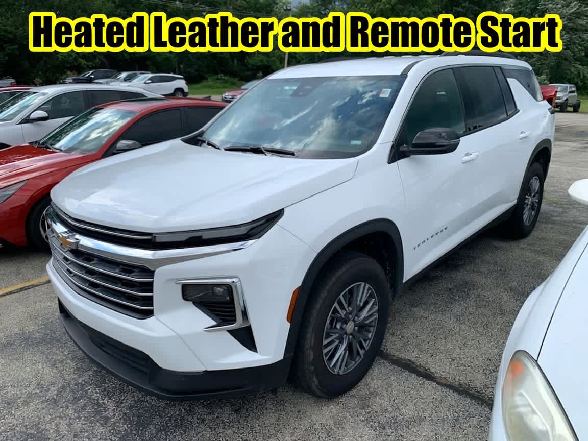 Summit White 2026 Chevrolet Traverse SUV / Crossover Four-Wheel Drive 8-Speed Automatic