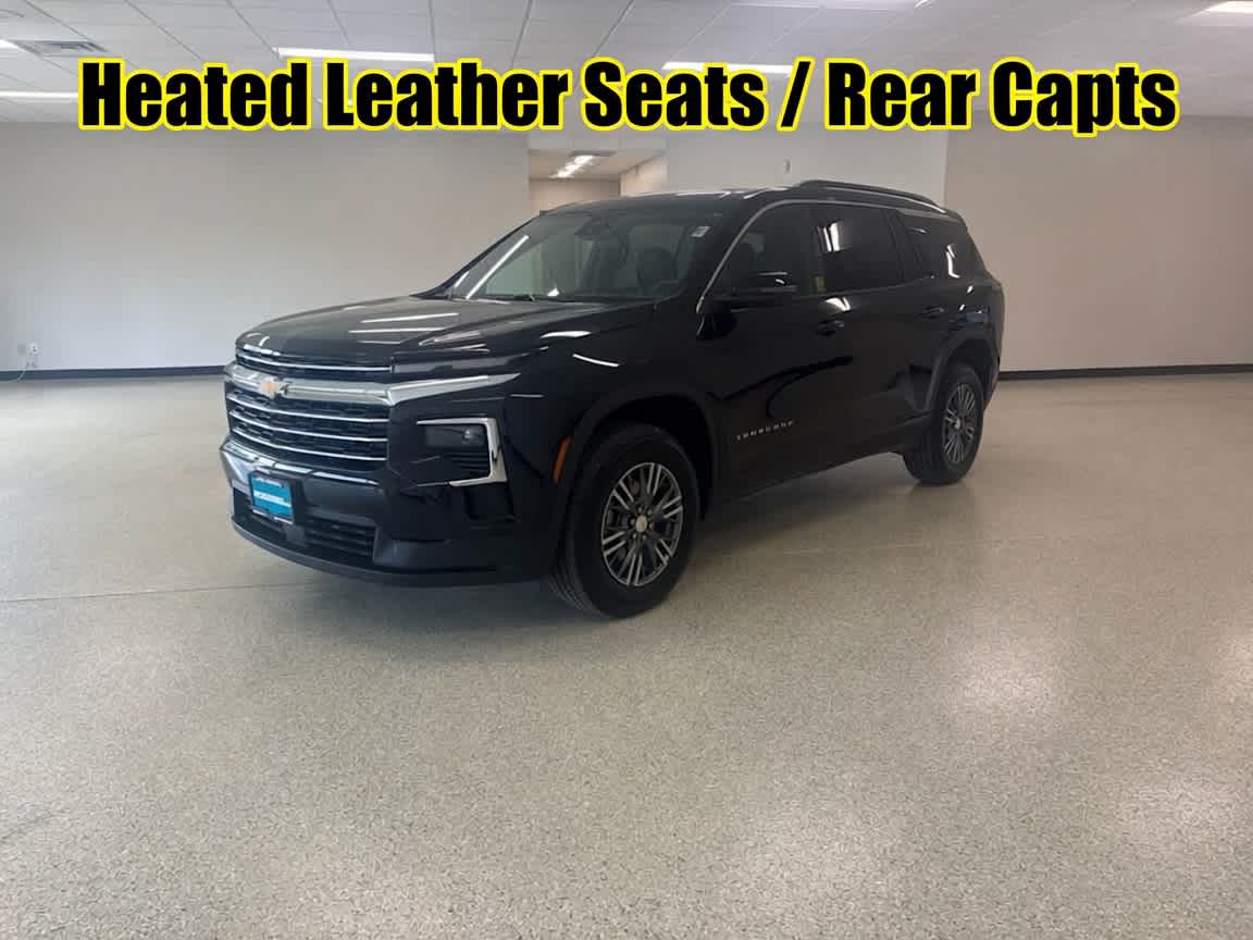 Mosaic Black Metallic 2026 Chevrolet Traverse SUV / Crossover Four-Wheel Drive 8-Speed Automatic