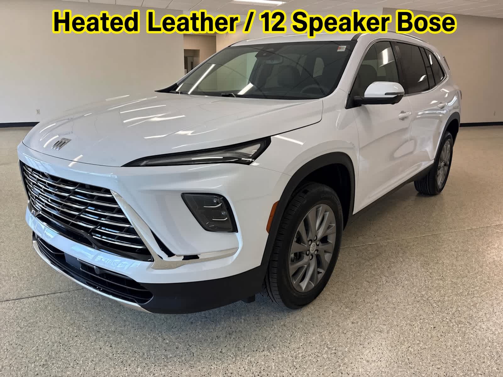 Iridescent White Tricoat 2026 Buick Enclave SUV / Crossover Front-Wheel Drive 8-Speed Automatic