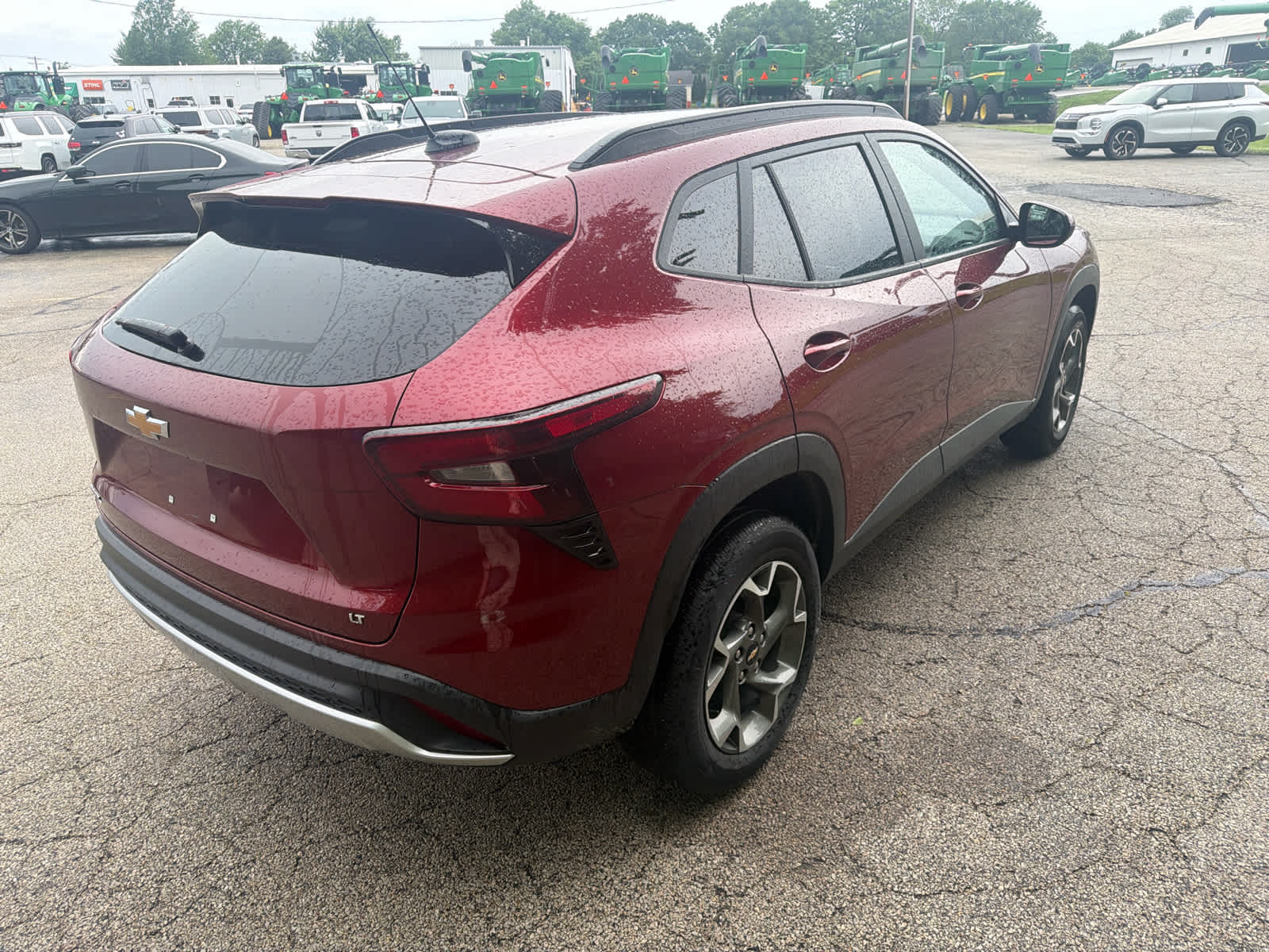 View vehicle photo 5