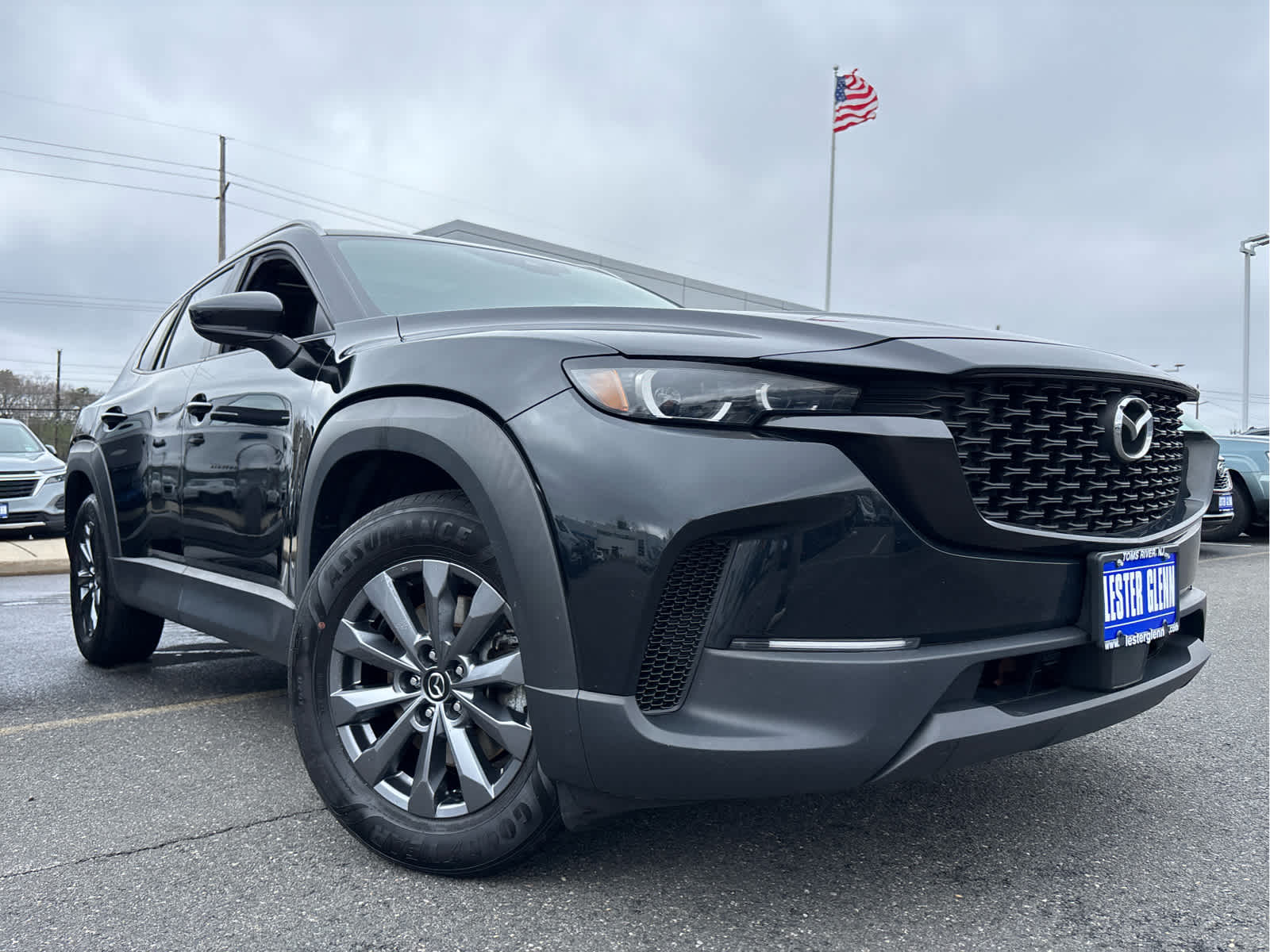 View vehicle photo 2