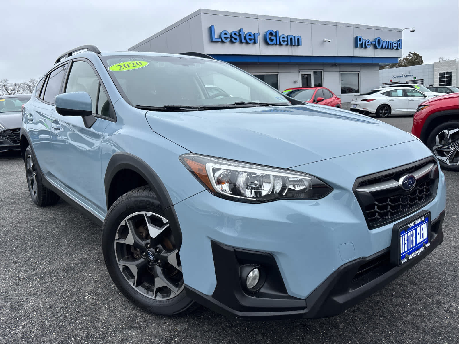 View vehicle photo 2