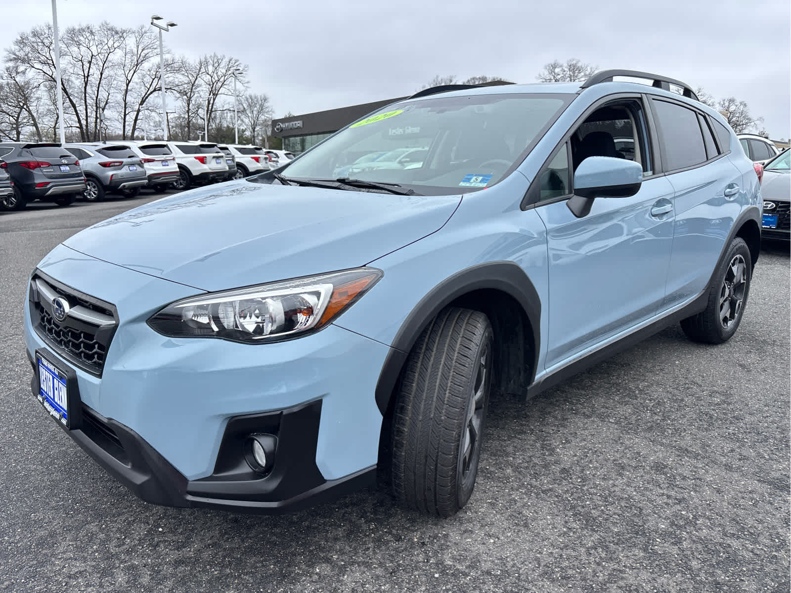 View vehicle photo 5