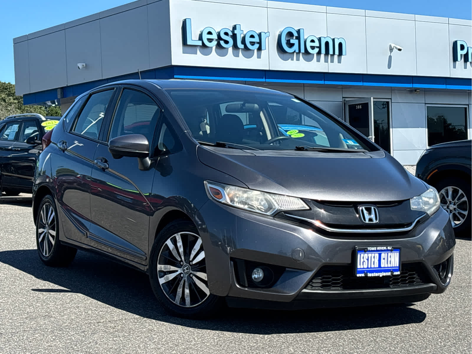 Gray (Modern Steel Metallic) 2016 Honda Fit Hatchback Front-Wheel Drive Continuously Variable Transmission