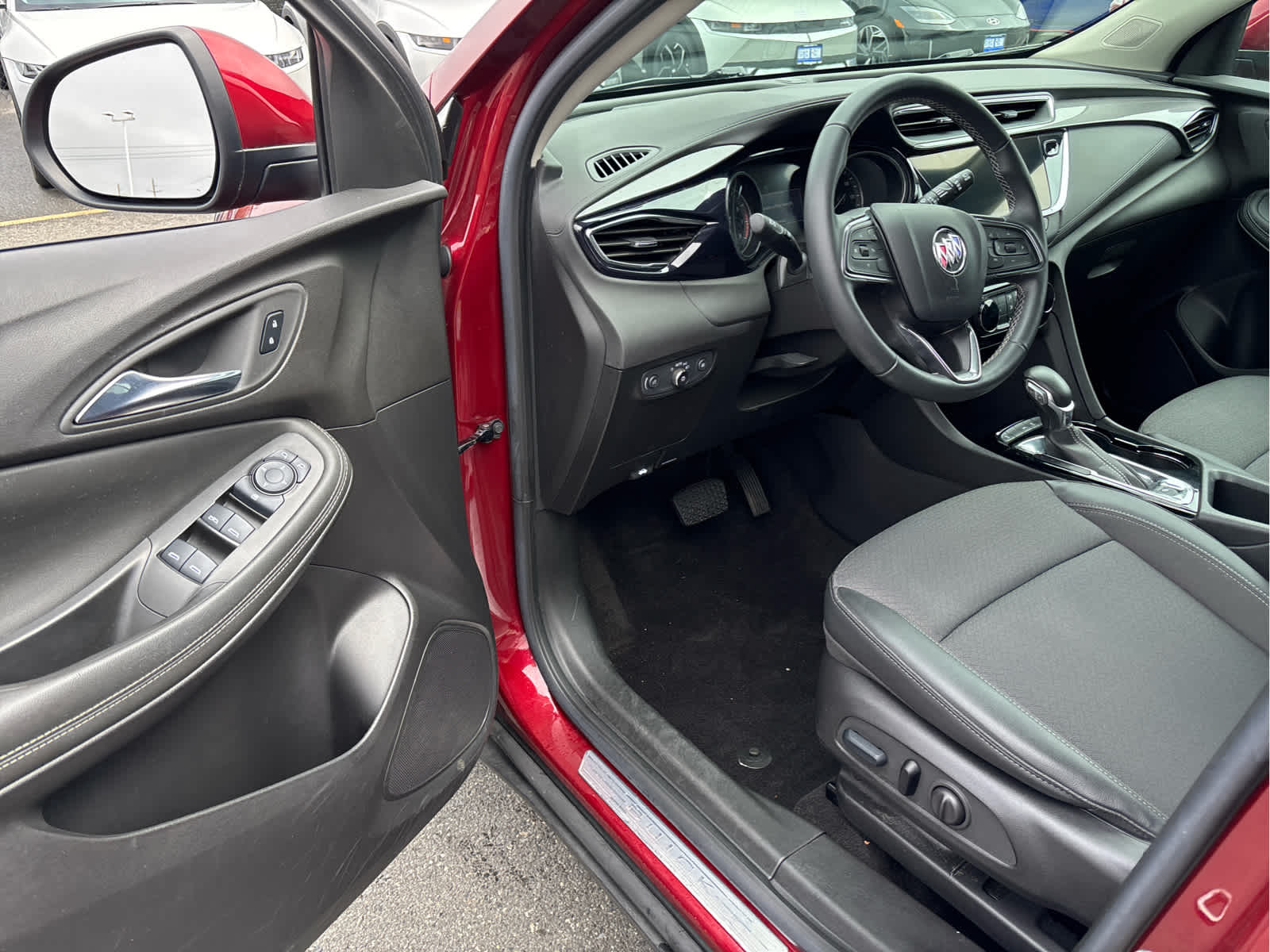 View vehicle photo 7