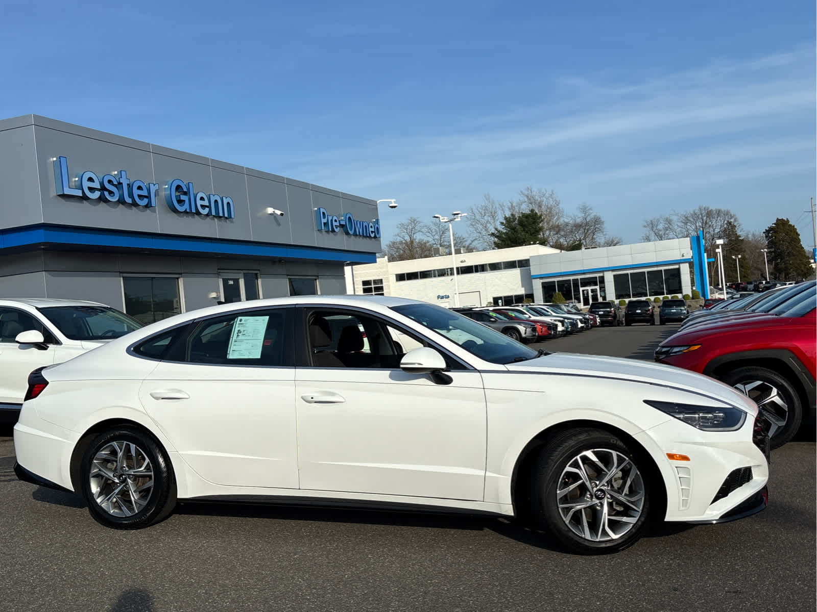 View vehicle photo 3