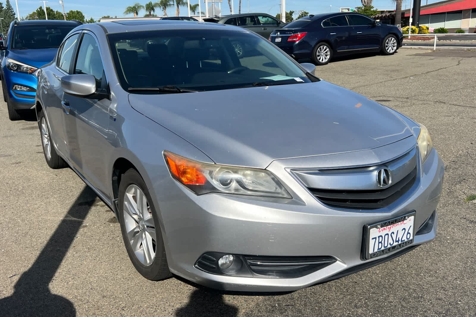View vehicle photo 3