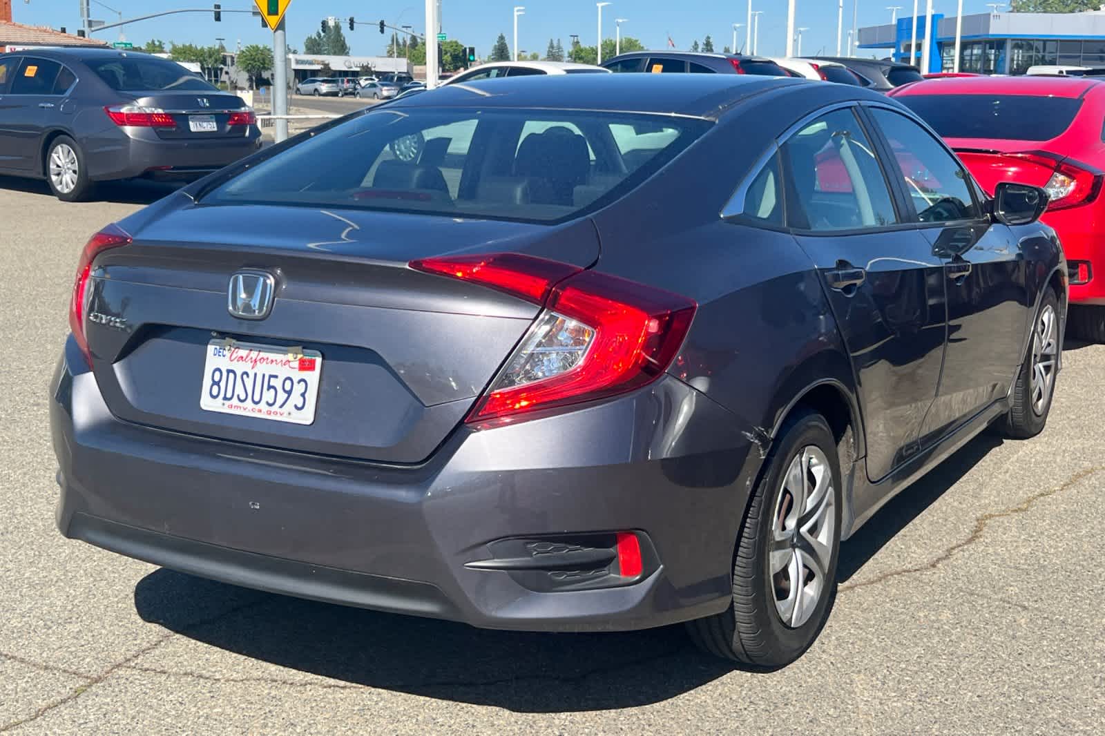 View vehicle photo 4