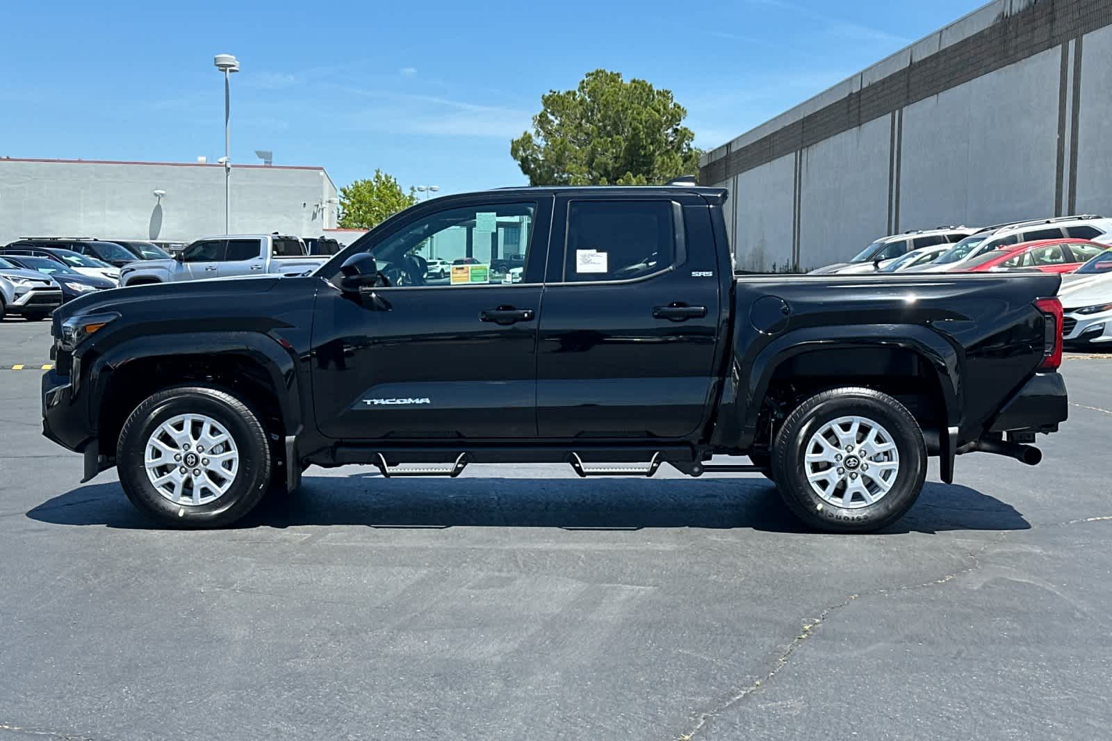 View vehicle photo 5