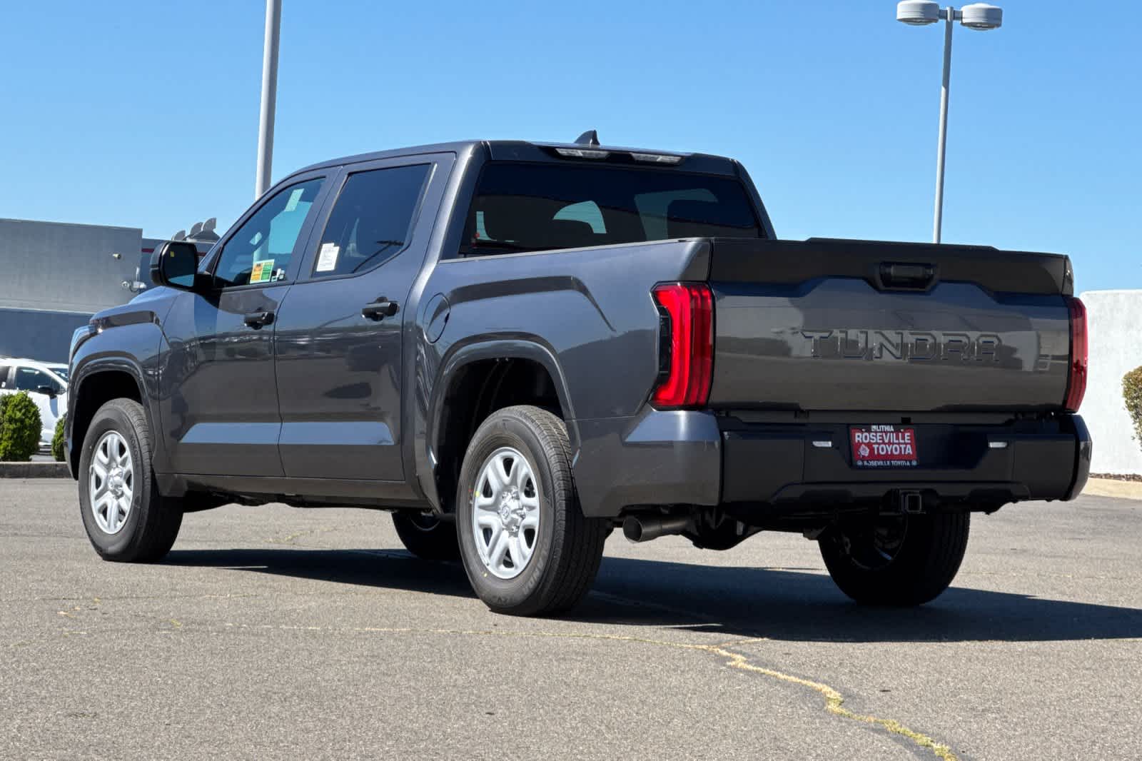 View vehicle photo 6