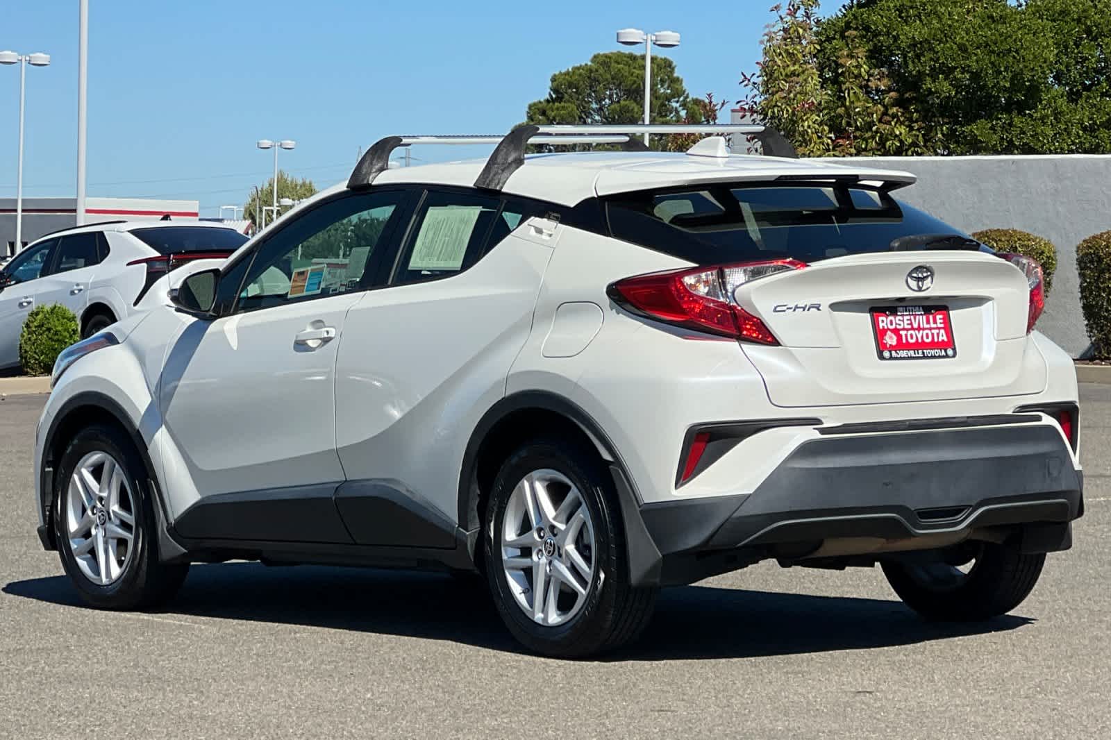 View vehicle photo 7